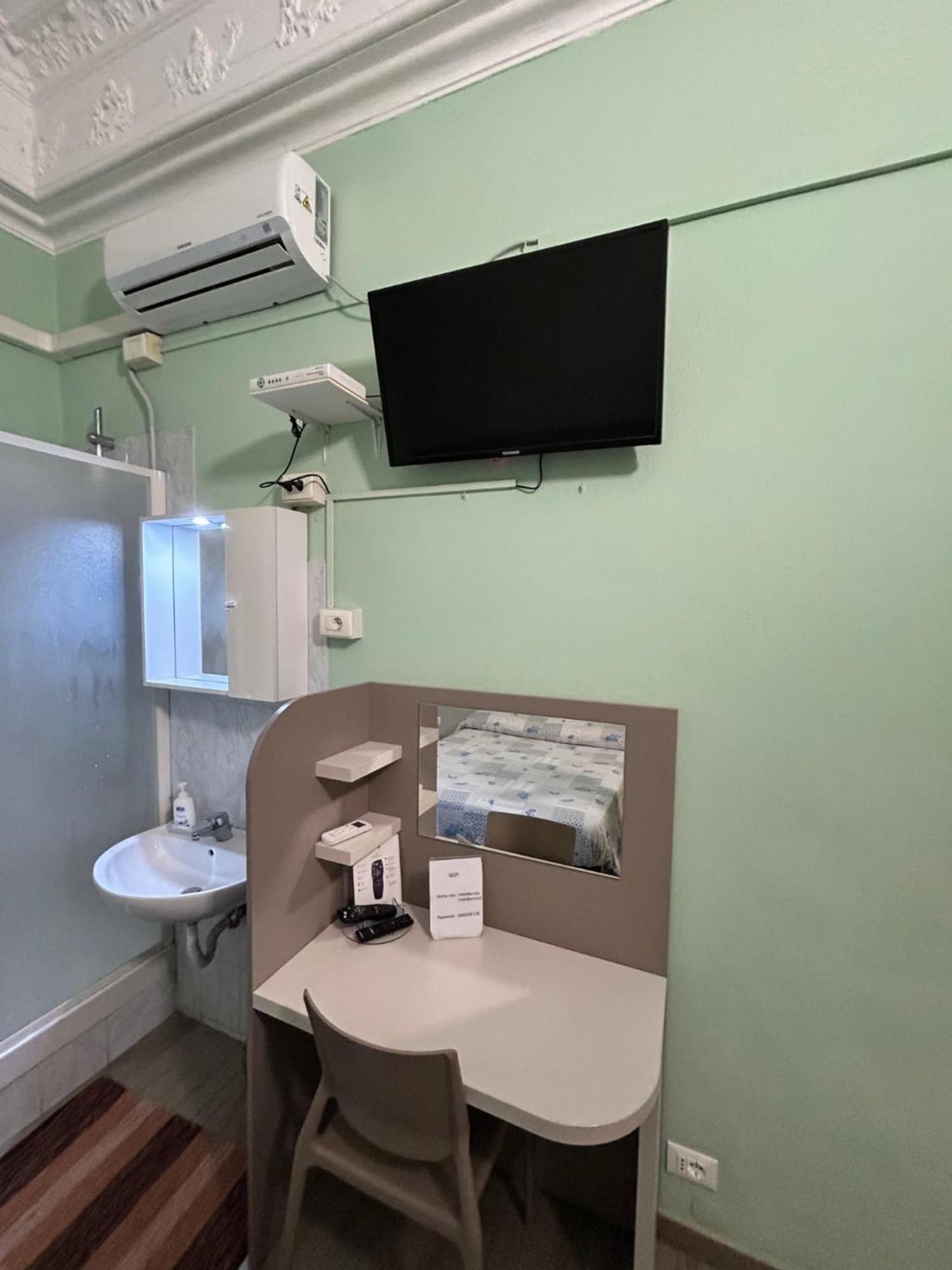 Hotel Barone Genoa Bagian luar foto